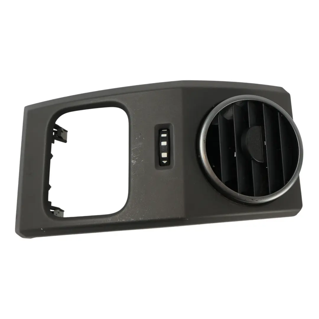 Dashboard Air Vent Right O/S Light Tundra to Land Rover Discovery 3 L319 with Part number JBD500210 Land Rover Discovery 3 L319 Dashboard Air Vent Right O/S Light Tundra - SKU RHD-JBD500210-1 - Part number JBD500210