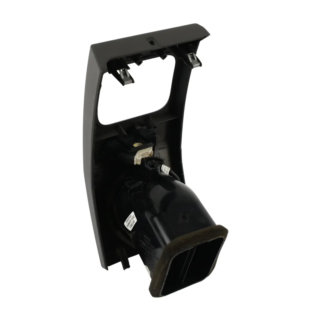Dashboard Air Vent Right O/S Light Tundra to Land Rover Discovery 3 L319 with Part number JBD500210 Land Rover Discovery 3 L319 Dashboard Air Vent Right O/S Light Tundra - SKU RHD-JBD500210-1 - Part number JBD500210