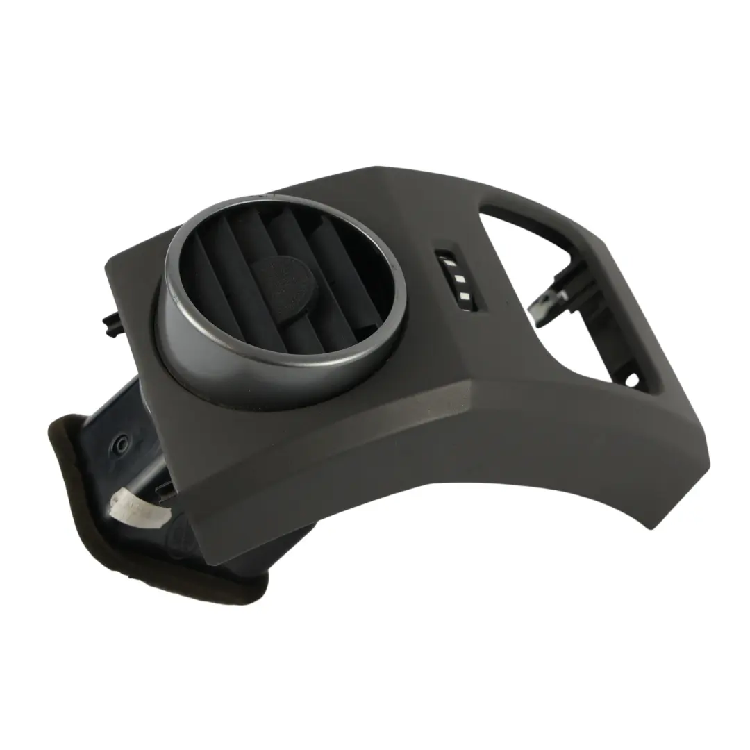 Dashboard Air Vent Right O/S Light Tundra to Land Rover Discovery 3 L319 with Part number JBD500210 Land Rover Discovery 3 L319 Dashboard Air Vent Right O/S Light Tundra - SKU RHD-JBD500210-1 - Part number JBD500210