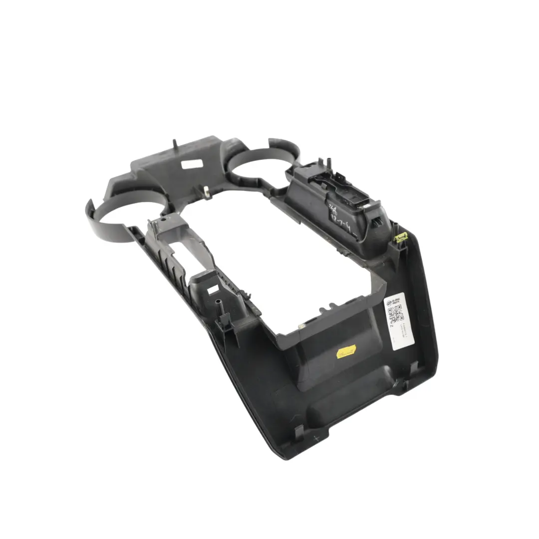Ramka Uchwytu Na Kubek Konsoli do Land Rover Discovery 3 L319 o numerze FJV500172 Land Rover Discovery 3 L319 Ramka Uchwytu Na Kubek Konsoli - SKU FJV500172-1 - Numer Części FJV500172