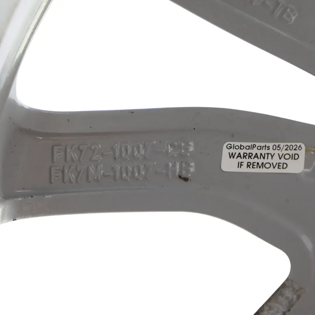 Felga Aluminiowa Srebrna 18" 8J ET:45 do Land Rover L550 o numerze FK72-1007-CB Land Rover L550 Felga Aluminiowa Srebrna 18" 8J ET:45 - SKU FK72-1007-CB-1 - Numer Części FK72-1007-CB