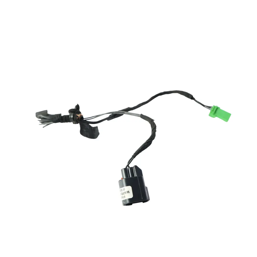 Land Rover Discovery L550 Cableado Luz Trasera Interior Derecho FK72-13193-AE - SKU FK72-13192-AE-2 - Número de pieza FK72-13192-AE