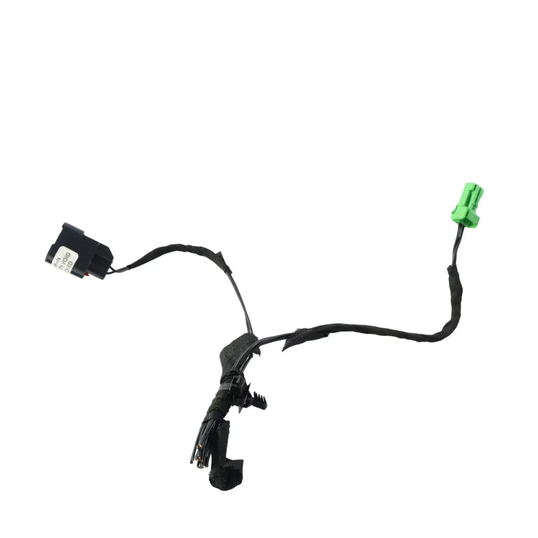 Land Rover Discovery L550 Rear Inner Tail Light Wiring Right O/S FK72-13193-AE - SKU FK72-13192-AE-2 - Part number FK72-13192-AE