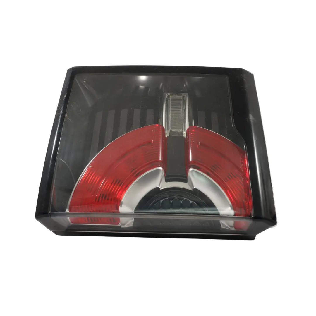Land Rover Discovery Sport L550 Luz Trasera Piloto Derecho - SKU FK72-13192-AE - Número de pieza FK72-13192-AE