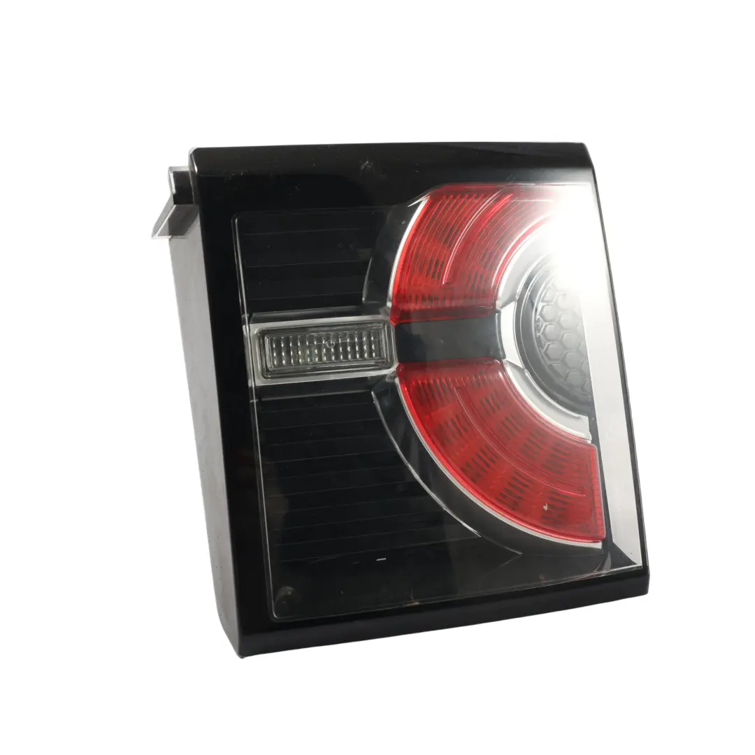 Lampa Tylna Prawy Tył do Land Rover Discovery Sport L550 o numerze FK72-13192-AE Land Rover Discovery Sport L550 Lampa Tylna Prawy Tył - SKU FK72-13192-AE - Numer Części FK72-13192-AE