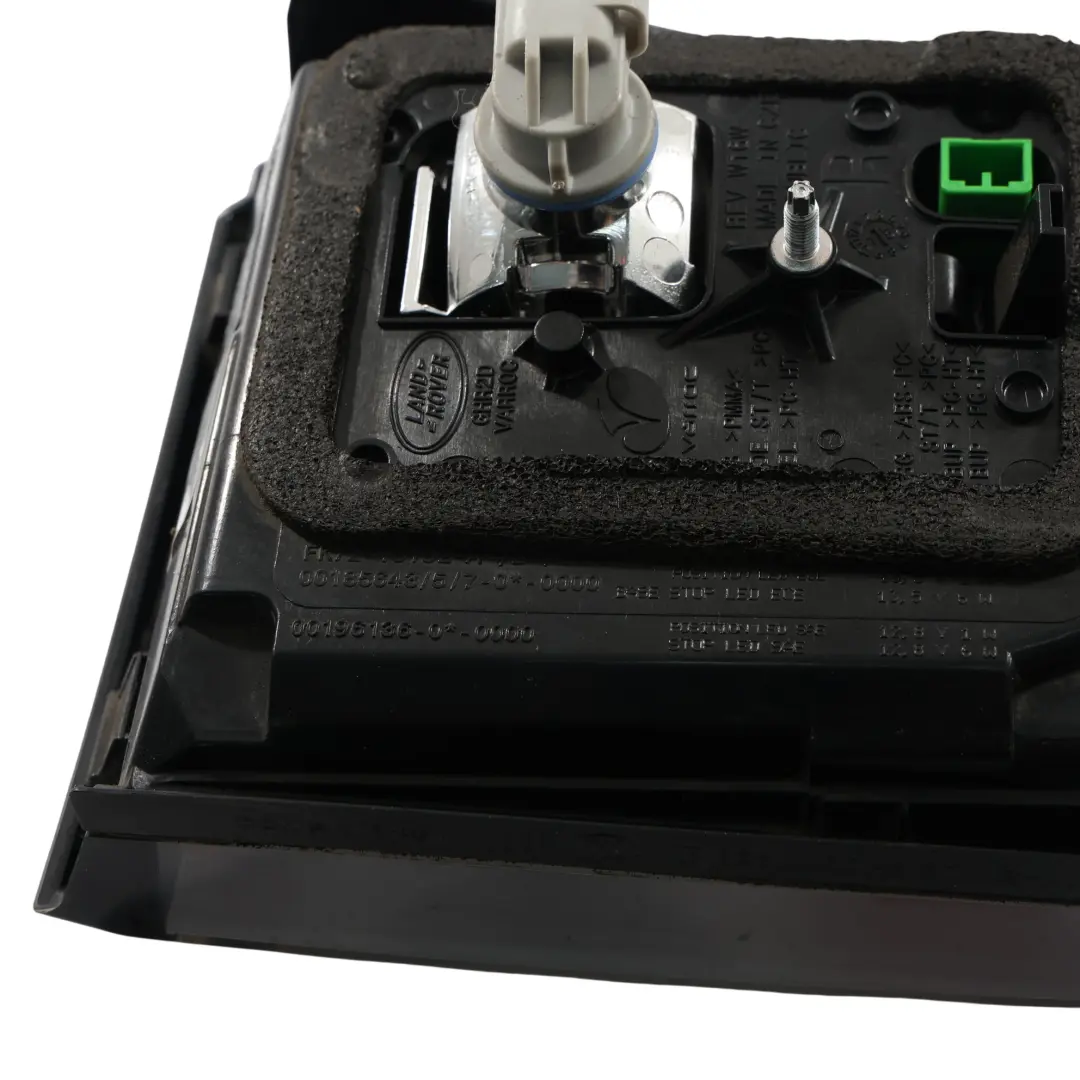 Luz Trasera Piloto Derecho para Land Rover Discovery Sport L550 con número de pieza FK72-13192-AE Land Rover Discovery Sport L550 Luz Trasera Piloto Derecho - SKU FK72-13192-AE - Número de pieza FK72-13192-AE