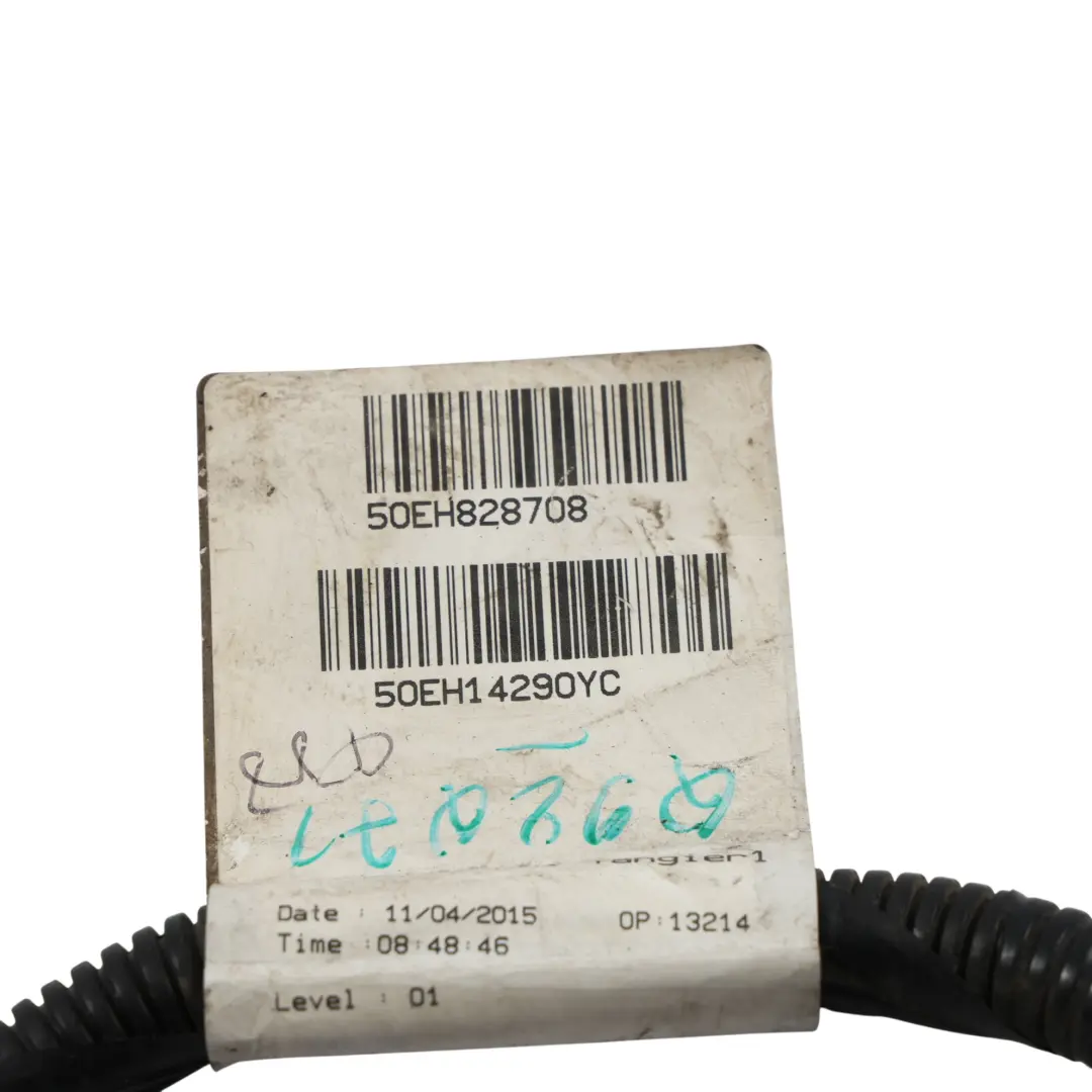 Przewód Kabel Lampy Lewa do Land Rover Discovery Sport L550 o numerze FK72-13W030-AC Land Rover Discovery Sport L550 Przewód Kabel Lampy Lewa - SKU FK72-13W030-AC-2 - Numer Części FK72-13W030-AC
