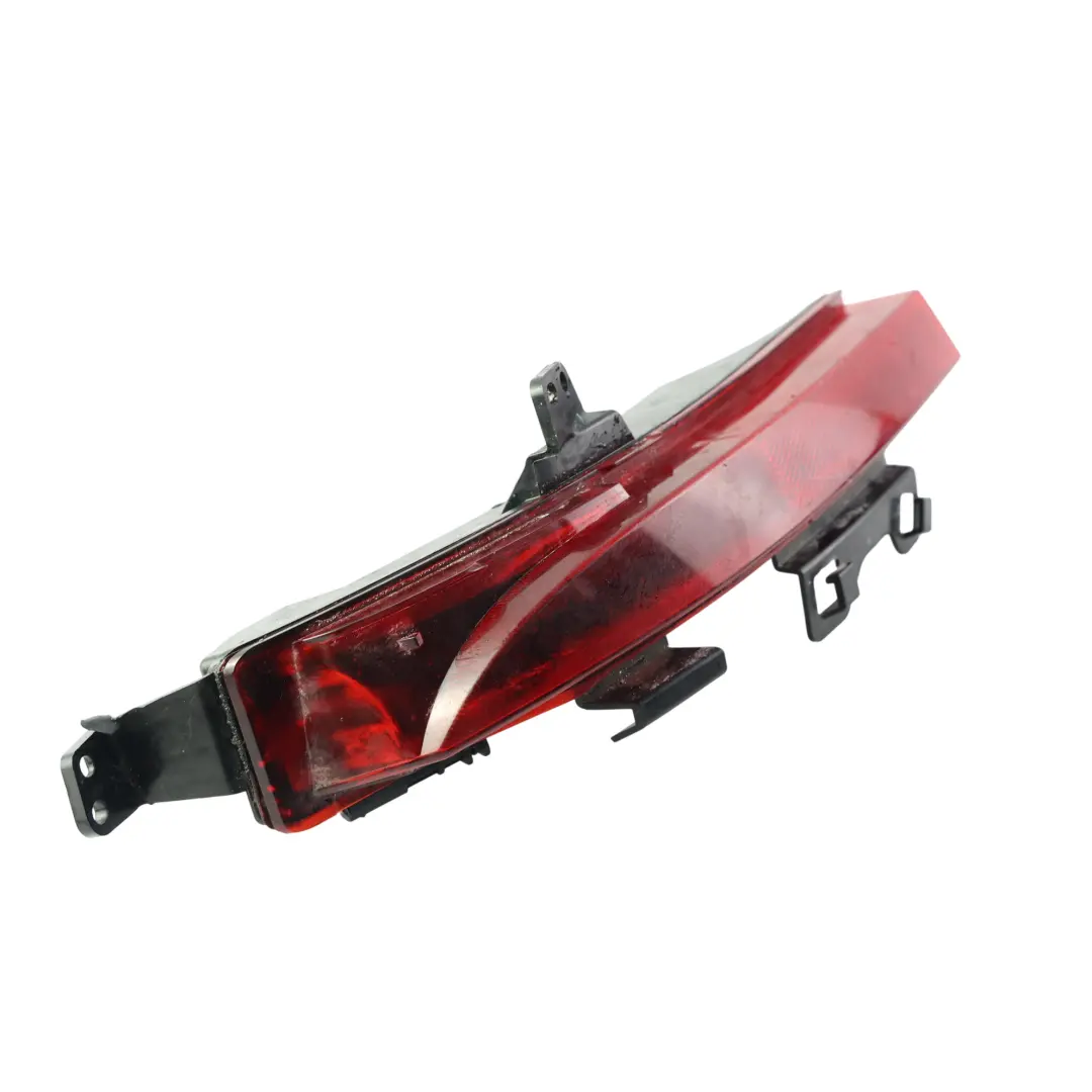 Lampa Przeciwmgielna Tylna Lewa do Land Rover Discovery Sport L550 o numerze FK72-15K273 Land Rover Discovery Sport L550 Lampa Przeciwmgielna Tylna Lewa - SKU FK72-15K273 - Numer Części FK72-15K273