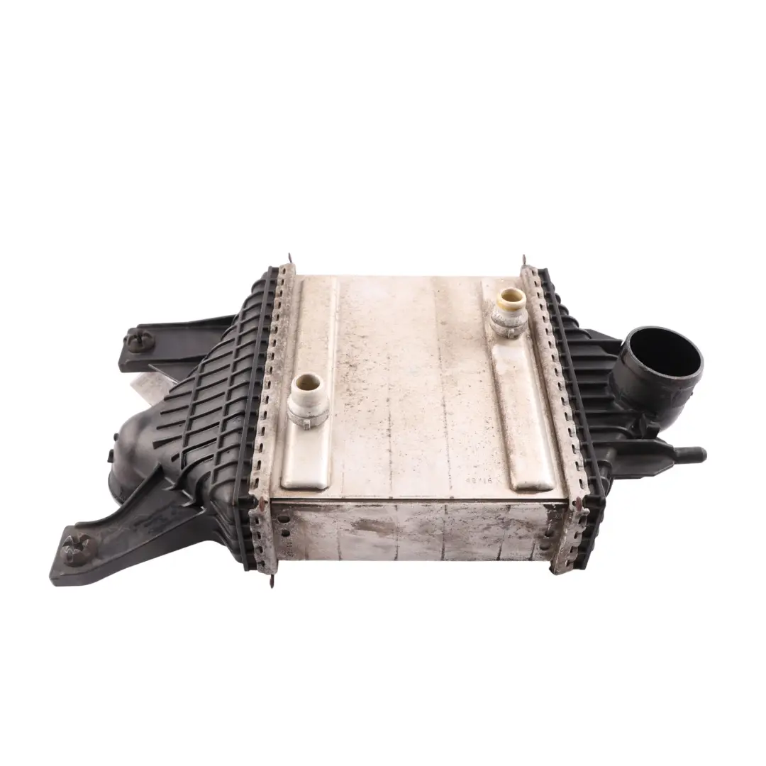 Radiator 3.0 SDV6 to Range Rover Sport L494 Intercooler with Part number FPLA-6K775-AB Range Rover Sport L494 Intercooler Radiator 3.0 SDV6 - SKU FPLA-6K775-AB - Part number FPLA-6K775-AB