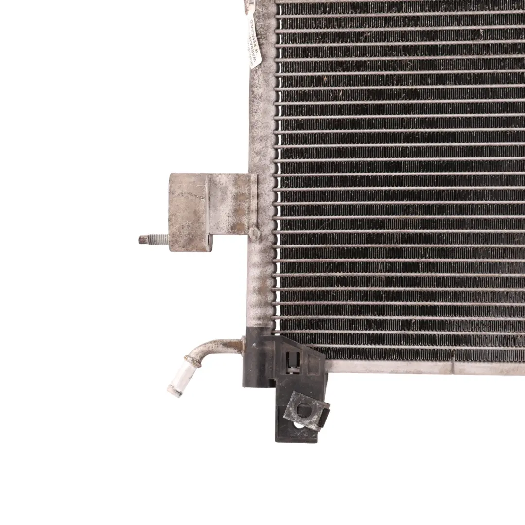 Auxiliary Radiator to Range Rover Vogue L405 Sport L494 with Part number FPLA-8K230-AA Range Rover Vogue L405 Sport L494 Auxiliary Radiator - SKU FPLA-8K230-AA - Part number FPLA-8K230-AA