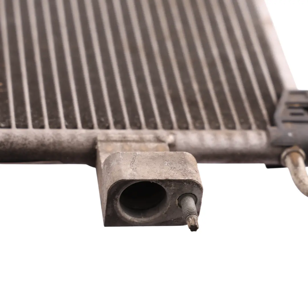 Auxiliary Radiator to Range Rover Vogue L405 Sport L494 with Part number FPLA-8K230-AA Range Rover Vogue L405 Sport L494 Auxiliary Radiator - SKU FPLA-8K230-AA - Part number FPLA-8K230-AA