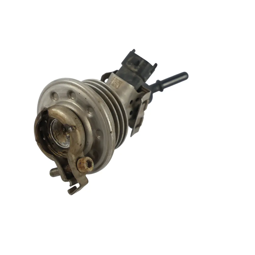 AdBlue Injector Nozzle to Land Rover Discovery 4 L319 3.0 Diesel with Part number GH22-189E3-AA Land Rover Discovery 4 L319 3.0 Diesel AdBlue Injector Nozzle - SKU GH22-189E3-AA - Part number GH22-189E3-AA