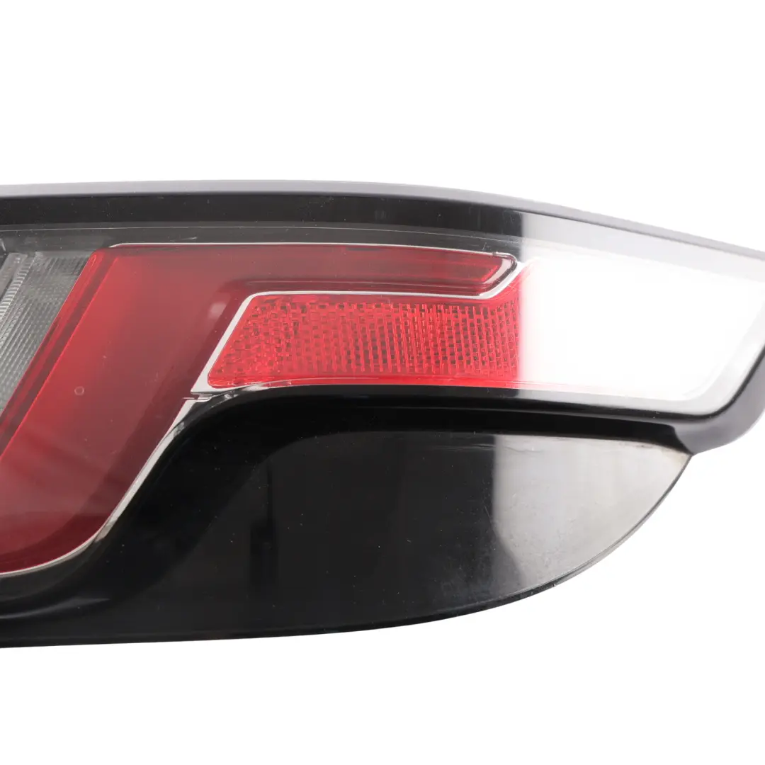 Range Rover Evoque L538 Feu Arrière Droit - SKU GJ32-13404-AB - Numéro de pièce GJ32-13404-AB