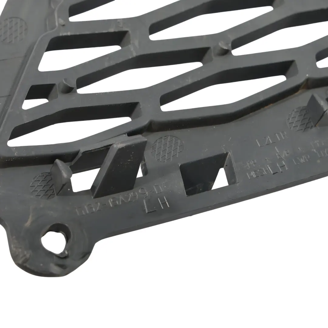 Range Rover Evoque L538 Kratka Zderzaka Przedniego Dolna Lewa - SKU GJ32-15A299-D - Numer Części GJ32-15A299-D