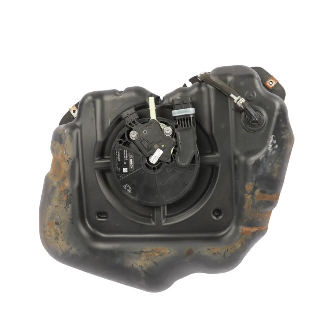 Serbatoio AdBlue Diesel FPLA-5J229-AB per Range Rover L538 con numero di parte GJ32-5J228-A Range Rover L538 Serbatoio AdBlue Diesel FPLA-5J229-AB - SKU GJ32-5J228-A - Numero di parte GJ32-5J228-A