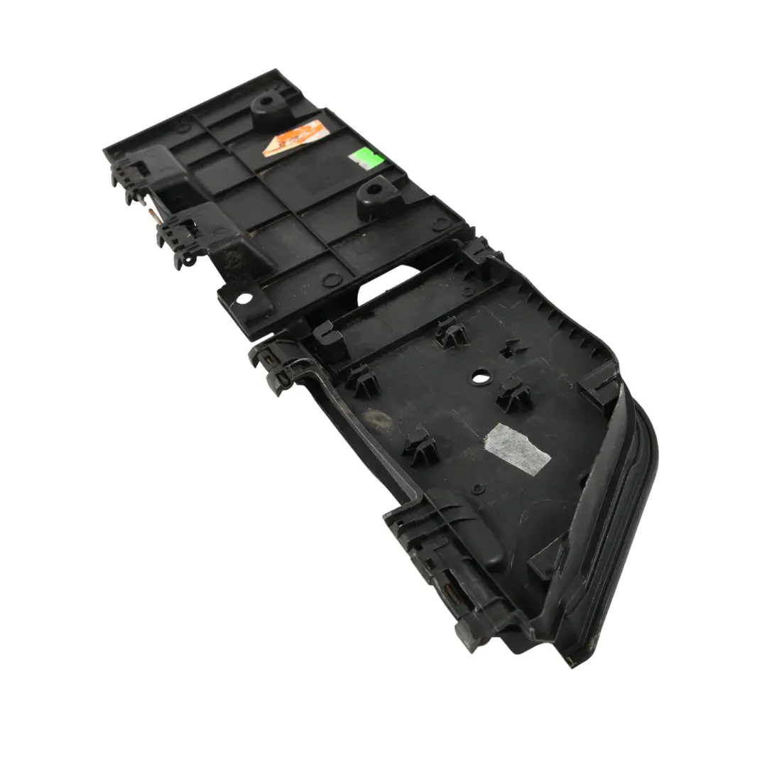 MK8 Tapa Combustible Carcasa Panel para Ford Transit con número de pieza GK31-V27936-AD Ford Transit MK8 Tapa Combustible Carcasa Panel - SKU GK31-V27936-AD - Número de pieza GK31-V27936-AD