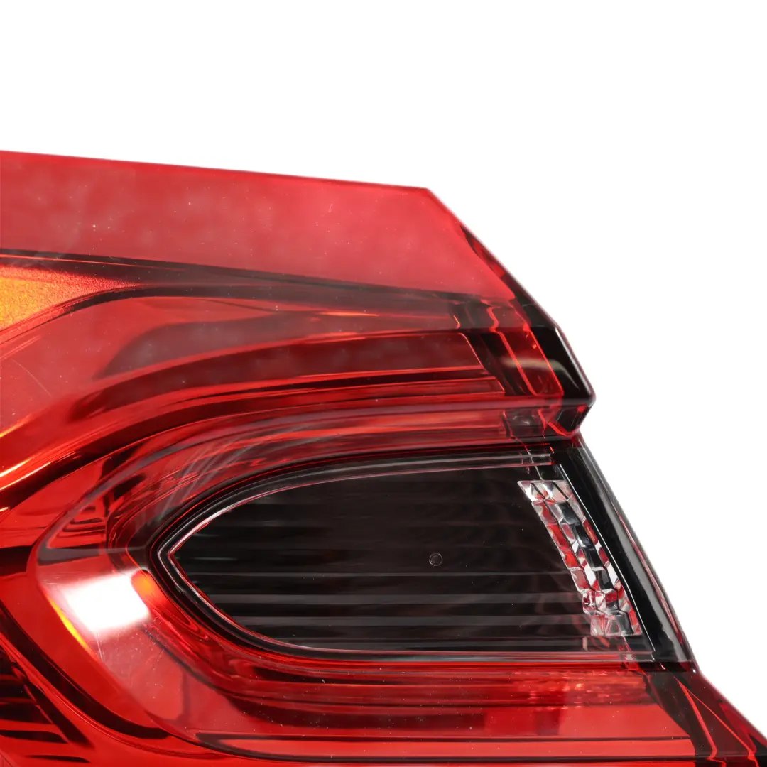 MK8 Fanale Posteriore LED Sinistro 1.5 EcoBoost per Ford Fiesta con numero di parte H1BB-13405-AH Ford Fiesta MK8 Fanale Posteriore LED Sinistro 1.5 EcoBoost - SKU H1BB-13405-AH - Numero di parte H1BB-13405-AH