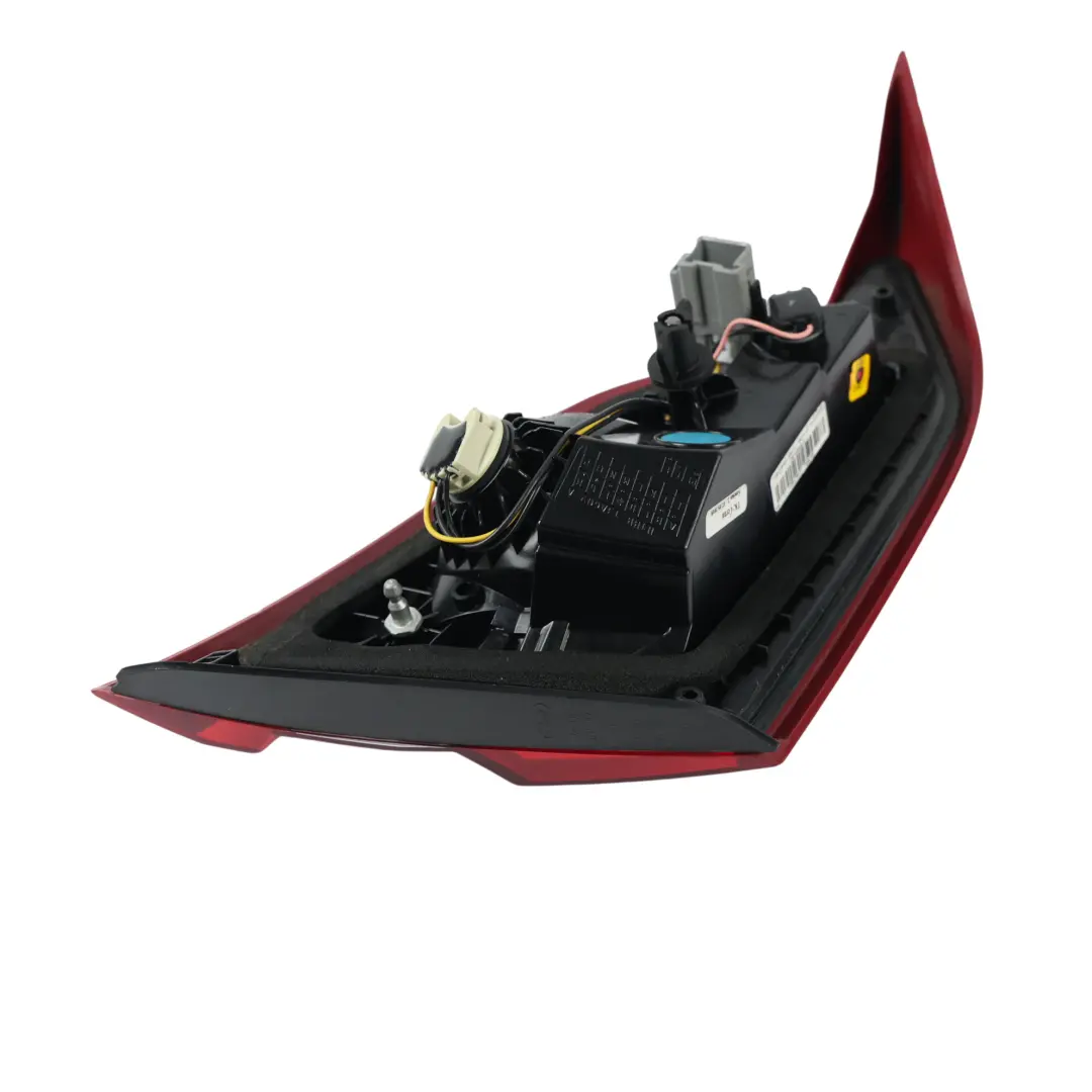MK8 Feu Arrière Intérieur Droit pour Ford Fiesta à propos du numéro de pièce H1BB-13A602-BH Ford Fiesta MK8 Feu Arrière Intérieur Droit - SKU H1BB-13A602-BH - Numéro de pièce H1BB-13A602-BH