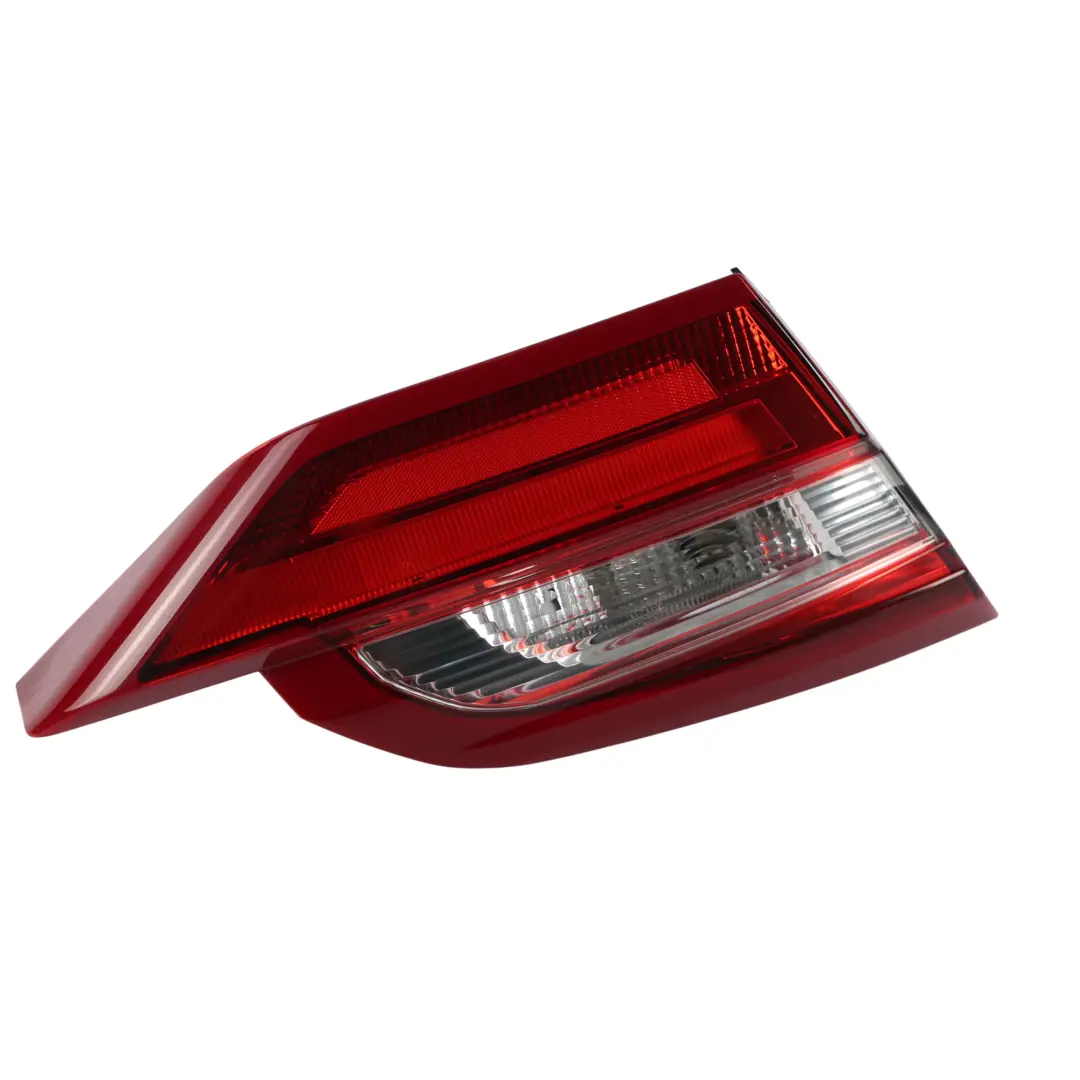 Ford Fiesta MK8 Luz Trasera Piloto Interior Izquierda - SKU H1BB-13A603-BH - Número de pieza H1BB-13A603-BH