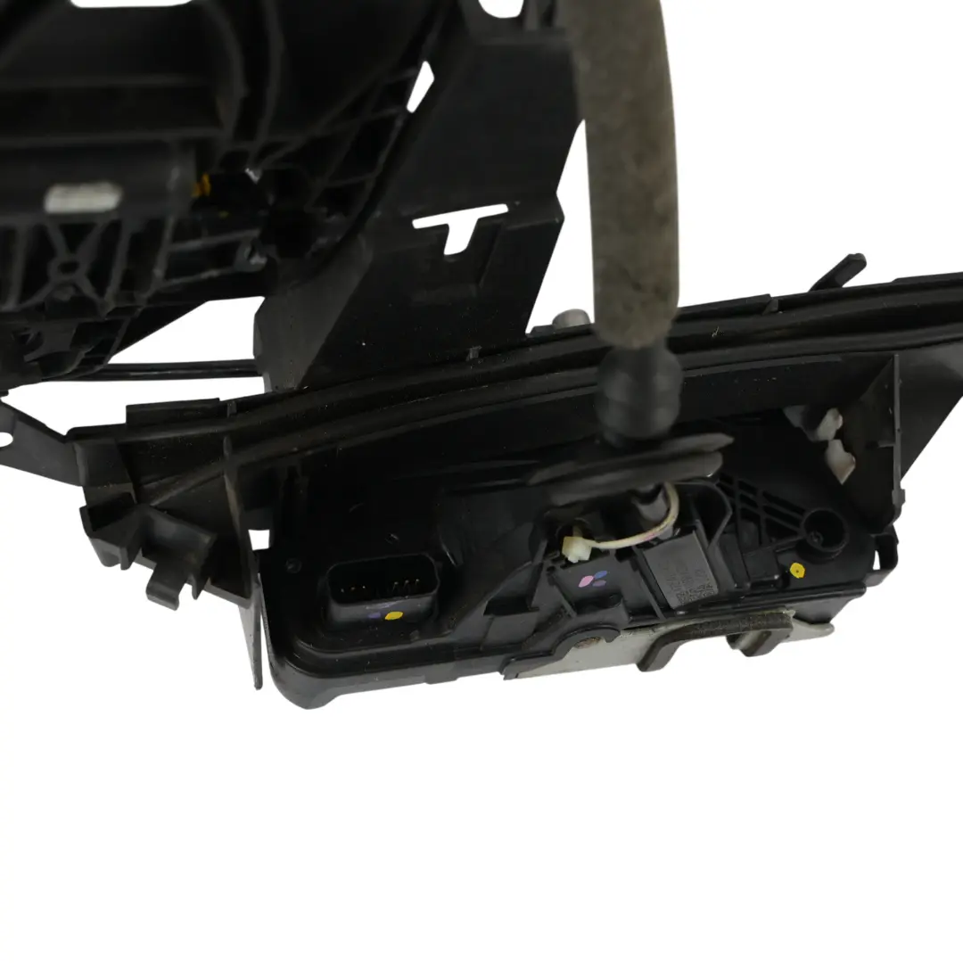 MK8 Meccanismo Serratura Porta Anteriore Sinistra per Ford Fiesta con numero di parte H1BB-A219A65-EH Ford Fiesta MK8 Meccanismo Serratura Porta Anteriore Sinistra - SKU H1BB-A219A65-EH - Numero di parte H1BB-A219A65-EH