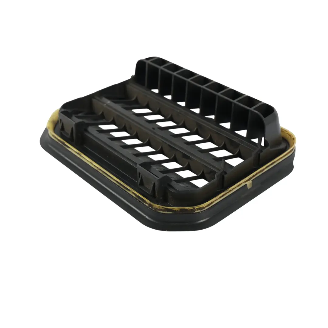 Mk8 ST Tylny Zewnętrzny Panel Wentylacyjny do Ford Fiesta o numerze H1BB-A280B62-AB Ford Fiesta Mk8 ST Tylny Zewnętrzny Panel Wentylacyjny - SKU H1BB-A280B62-AB - Numer Części H1BB-A280B62-AB