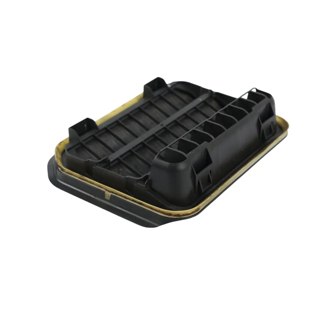 Mk8 ST Tylny Zewnętrzny Panel Wentylacyjny do Ford Fiesta o numerze H1BB-A280B62-AB Ford Fiesta Mk8 ST Tylny Zewnętrzny Panel Wentylacyjny - SKU H1BB-A280B62-AB - Numer Części H1BB-A280B62-AB