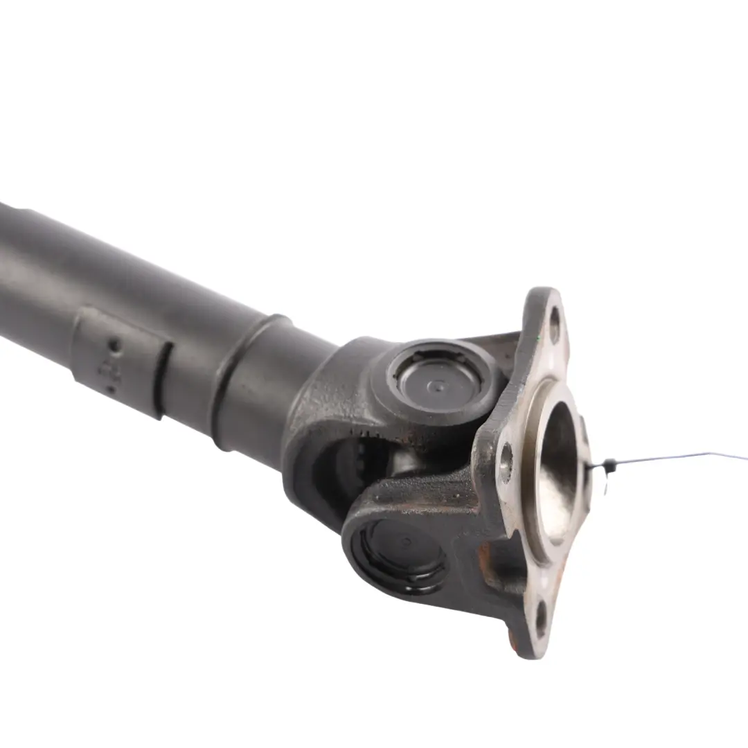 Front Propshaft 2.0 Diesel Automatic to Range Rover Velar L560 with Part number HK83-3219-BC Range Rover Velar L560 Front Propshaft 2.0 Diesel Automatic - SKU HK83-3219-BC - Part number HK83-3219-BC