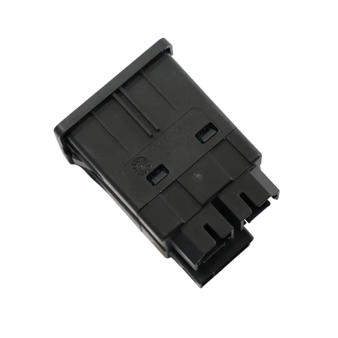 Ford Focus MK4 Fiesta MK8 Prise USB Port Hub Sortie - SKU HS7T-14F014-AC - Numéro de pièce HS7T-14F014-AC