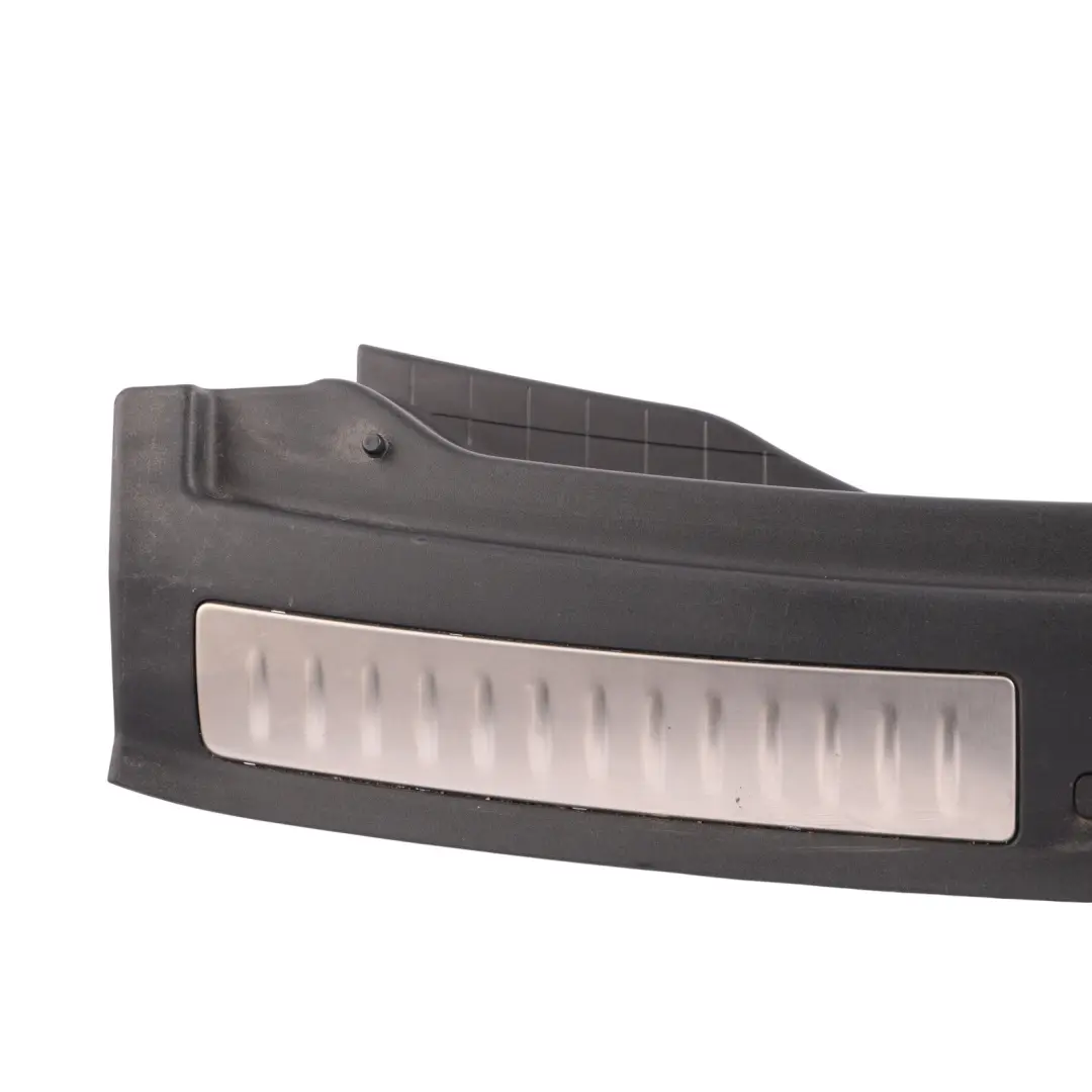 Plaque Protection Coffre Arrière pour Land Rover Range Rover Velar L560 à propos du numéro de pièce J8A2-406A64-A Land Rover Range Rover Velar L560 Plaque Protection Coffre Arrière - SKU J8A2-406A64-A - Numéro de pièce J8A2-406A64-A