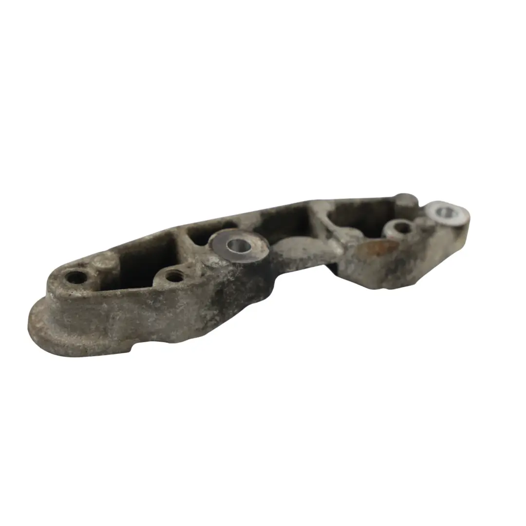A/C Compressor Mount Bracket Holder 4R8Q-19D624-AA to Land Rover Discovery 3 L319 with Part number JPD500080 Land Rover Discovery 3 L319 A/C Compressor Mount Bracket Holder 4R8Q-19D624-AA - SKU JPD500080 - Part number JPD500080
