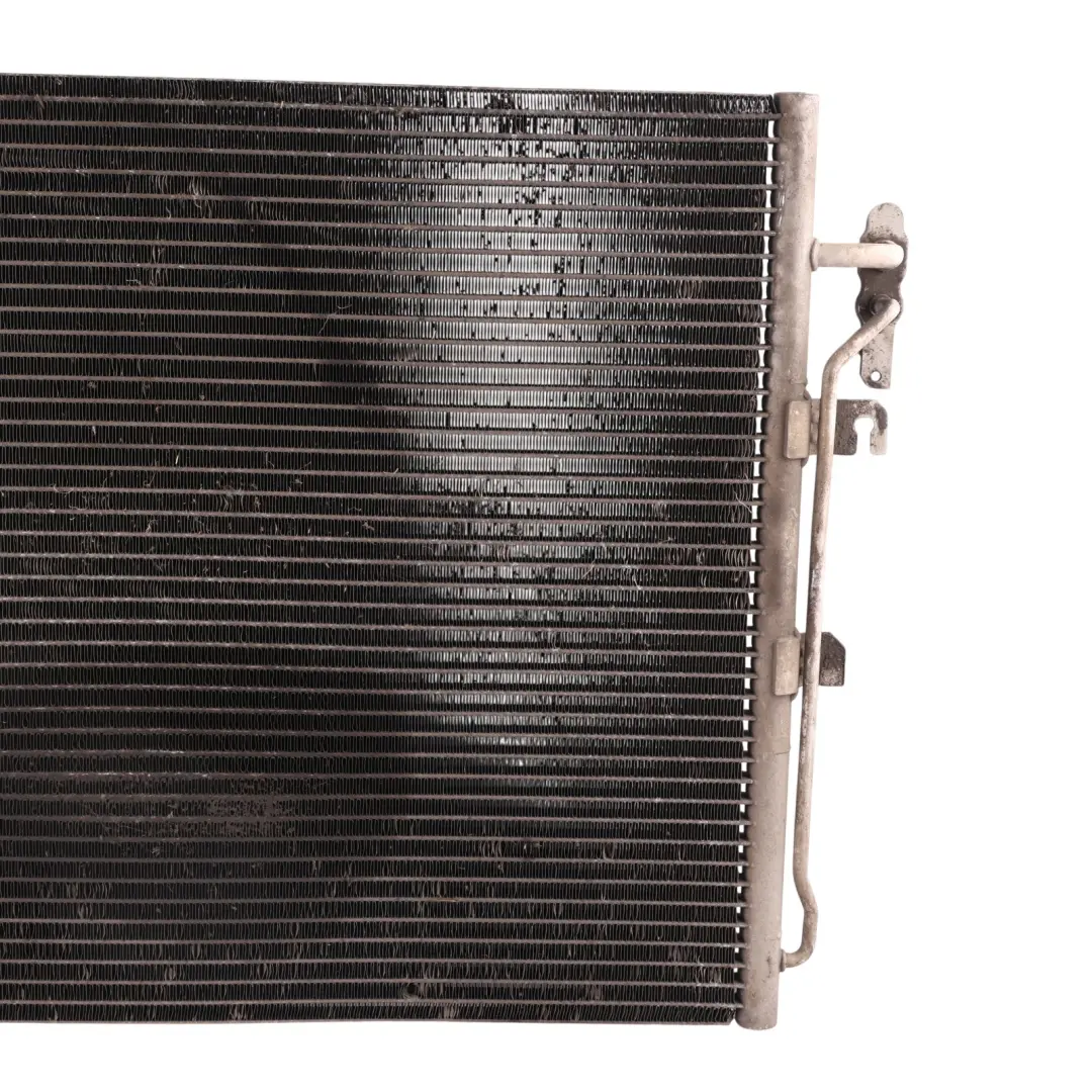 A/C Air Conditioning Condenser Radiator to Land Rover Discovery L319 with Part number JRB500040 Land Rover Discovery L319 A/C Air Conditioning Condenser Radiator - SKU JRB500040 - Part number JRB500040
