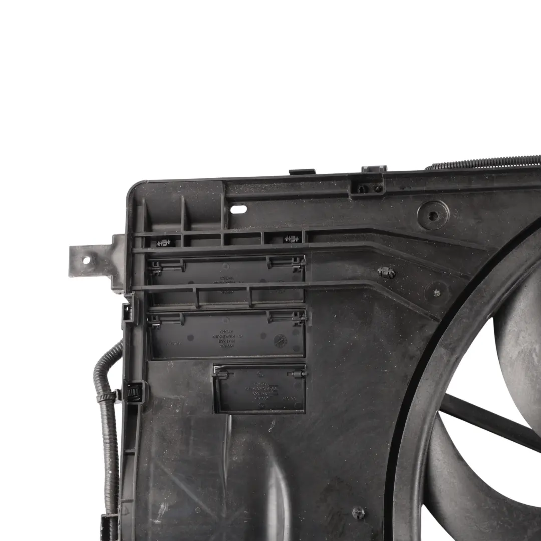 Cooling Radiator Fan 2.0 Diesel to Range Rover Evoque L551 Engine with Part number K8D2-8C607-BF Range Rover Evoque L551 Engine Cooling Radiator Fan 2.0 Diesel - SKU K8D2-8C607-BF - Part number K8D2-8C607-BF