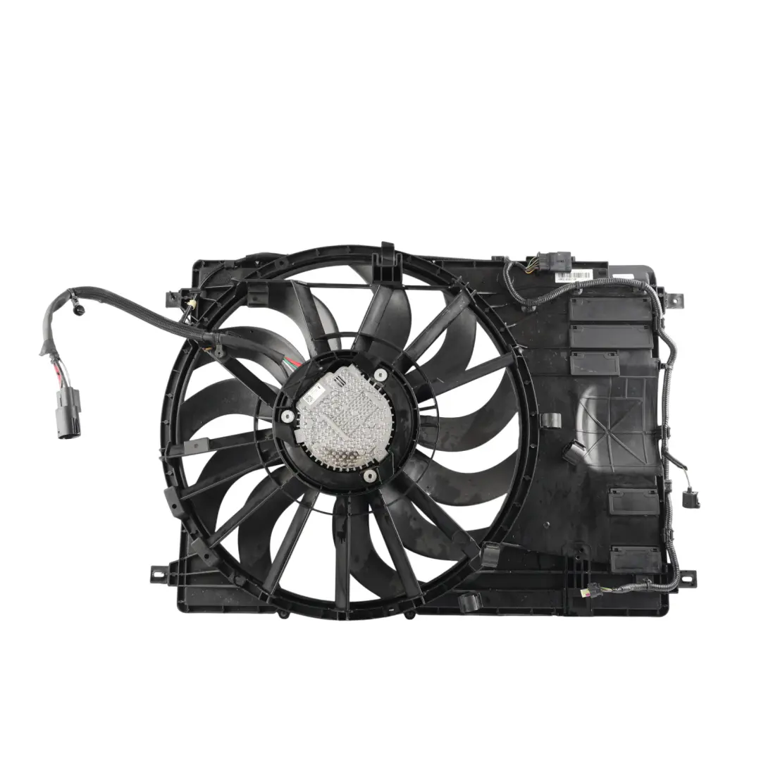 Cooling Radiator Fan 2.0 Diesel to Range Rover Evoque L551 Engine with Part number K8D2-8C607-BF Range Rover Evoque L551 Engine Cooling Radiator Fan 2.0 Diesel - SKU K8D2-8C607-BF - Part number K8D2-8C607-BF