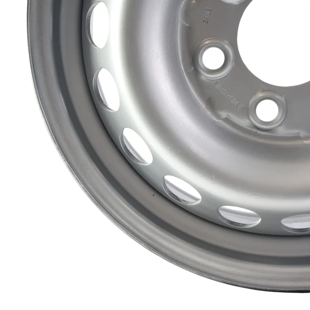 Stahlfelge Silber 16" ET:62 6,5J für Mercedes Sprinter W906 mit Teilenummer KBA44544 Mercedes Sprinter W906 Stahlfelge Silber 16" ET:62 6,5J - SKU KBA44544-2 - Teilenummer KBA44544