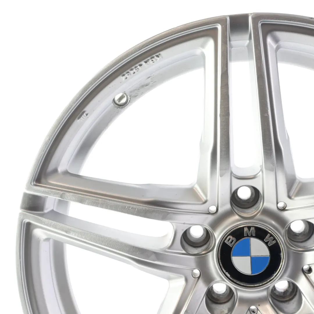 18" Jante Alliage Argent 8J ET:30 5x120 Star 10 Rayons pour BMW à propos du numéro de pièce KBA49282 BMW 18" Jante Alliage Argent 8J ET:30 5x120 Star 10 Rayons - SKU KBA49282-2 - Numéro de pièce KBA49282
