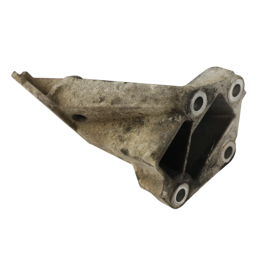 Land Rover Discovery 3 L319 Łapa Wspornik Mocowania Silnika Lewo 4H226061AA - SKU KKU500580 - Numer Części KKU500580