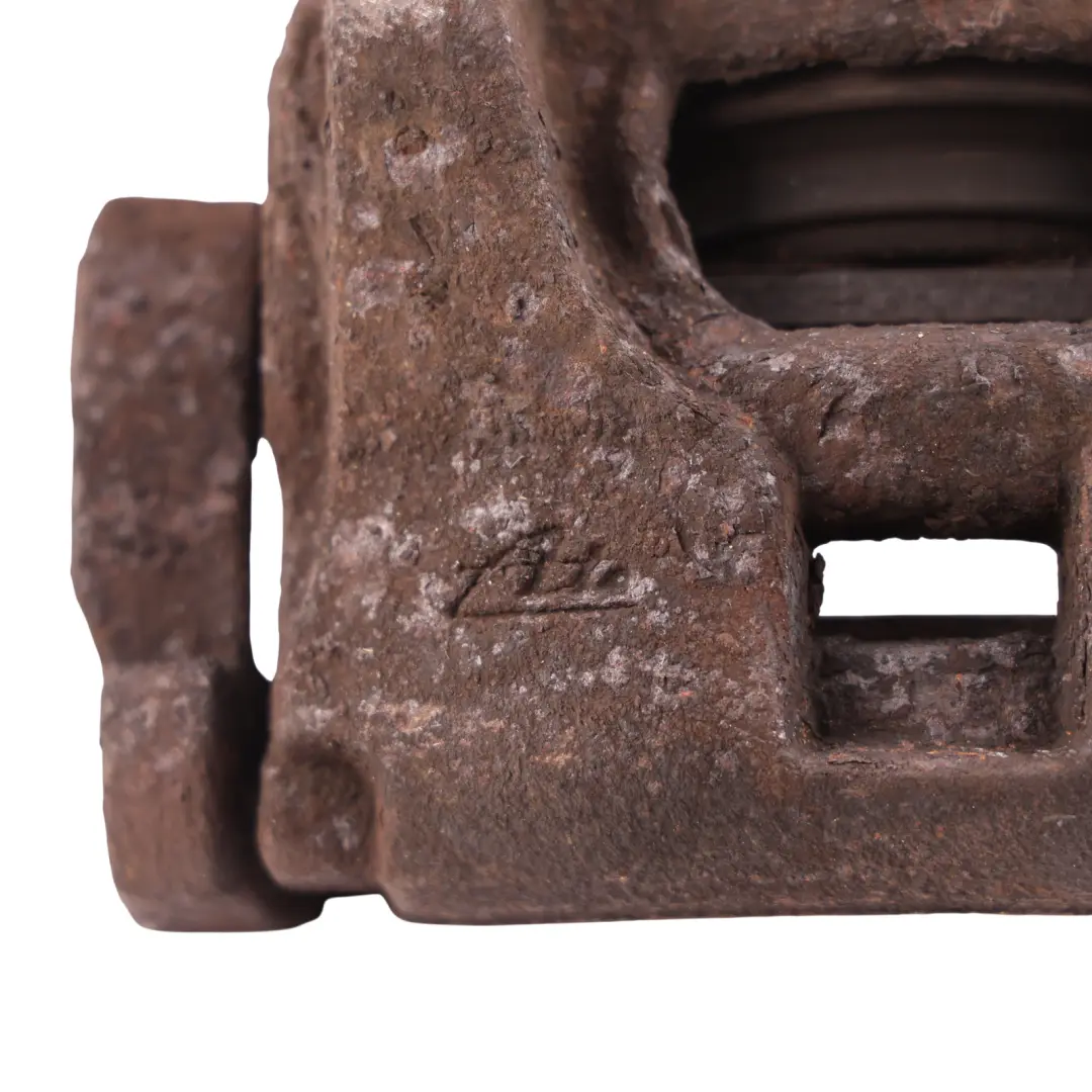 Land Rover Freelander 2 L359 Wheel Brake Caliper Housing Left N/S - SKU LR000569 - Part number LR000569