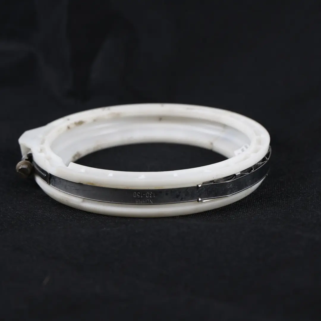 Land Rover Range Rover Sport L320 Réservoir Carburant Bague Fixation - SKU LR013771 - Numéro de pièce LR013771
