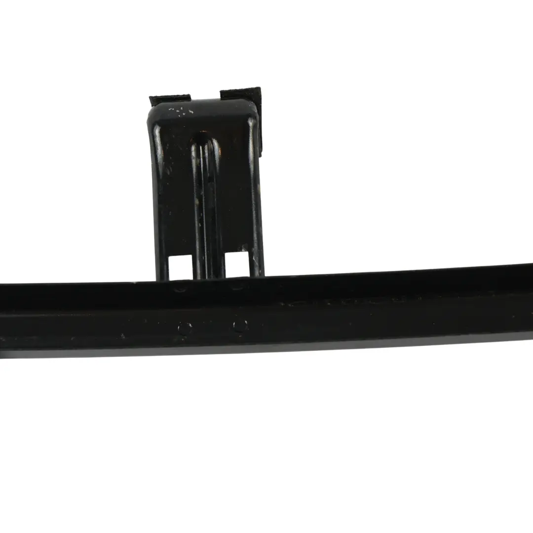 Land Rover Discovery L319 Türfenster Führungsleiste Vorne Rechts 5H22-21458-CD - SKU LR024084 - Teilenummer LR024084