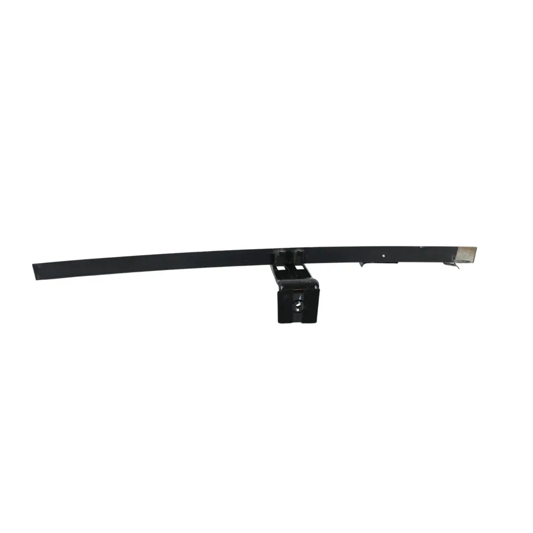 Guide Vitre Porte Avant Droit 5H22-21458-CD pour Land Rover Discovery L319 à propos du numéro de pièce LR024084 Land Rover Discovery L319 Guide Vitre Porte Avant Droit 5H22-21458-CD - SKU LR024084 - Numéro de pièce LR024084