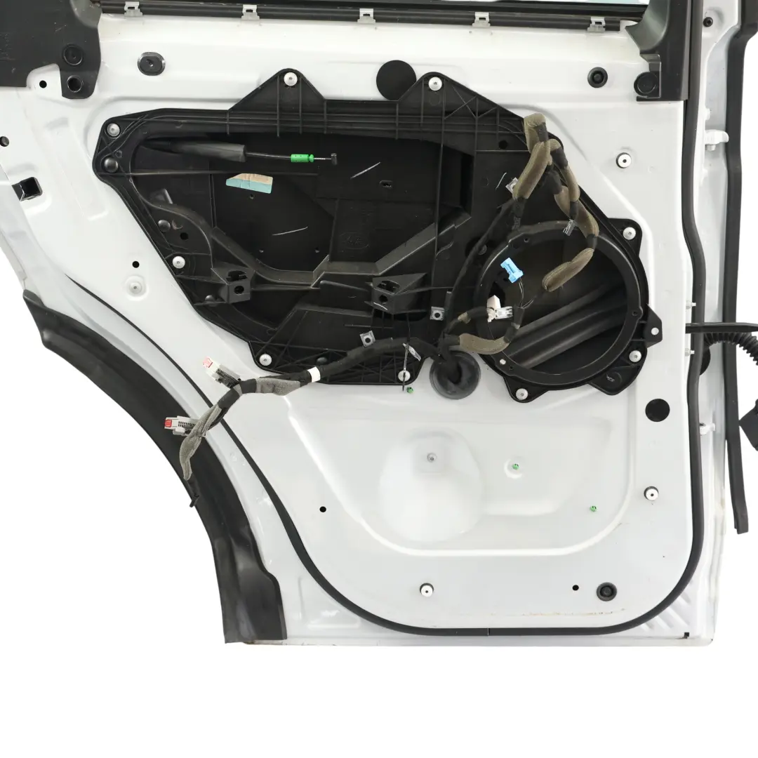 Range Rover Evoque L538 Porte Arrière Gauche Blanc Yulong 2201 - SKU LR028557-YWH - Numéro de pièce LR028557