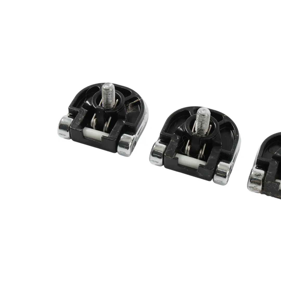 Zestaw Uchwytów Mocowania Bagażnika X4 do Range Rover L405 o numerze LR031907 Range Rover L405 Zestaw Uchwytów Mocowania Bagażnika X4 - SKU LR031907-1 - Numer Części LR031907