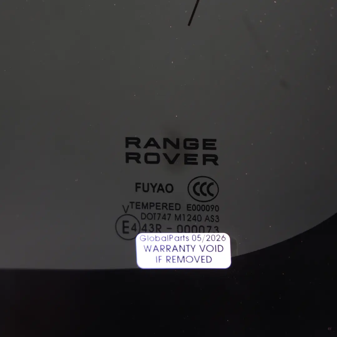 Quarter Window Fixed Right O/S Tinted AS3 CK52-29600-DA to Range Rover L405 Rear with Part number LR034329 Range Rover L405 Rear Quarter Window Fixed Right O/S Tinted AS3 CK52-29600-DA - SKU LR034329 - Part number LR034329