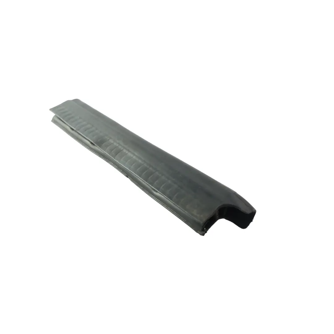 Bonnet Hood Side Seal Gasket Left N/S CPLA-16B922-BA to Range Rover Sport L494 with Part number LR034448 Range Rover Sport L494 Bonnet Hood Side Seal Gasket Left N/S CPLA-16B922-BA - SKU LR034448 - Part number LR034448