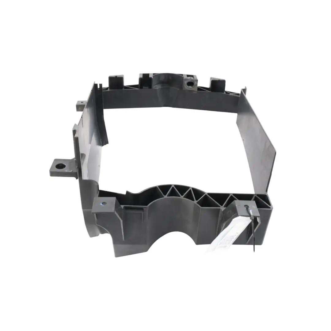 Duct Channel Guide Right O/S CPLA-8A107-AC to Range Rover Sport L494 Rear Air with Part number LR034556 Range Rover Sport L494 Rear Air Duct Channel Guide Right O/S CPLA-8A107-AC - SKU LR034556 - Part number LR034556