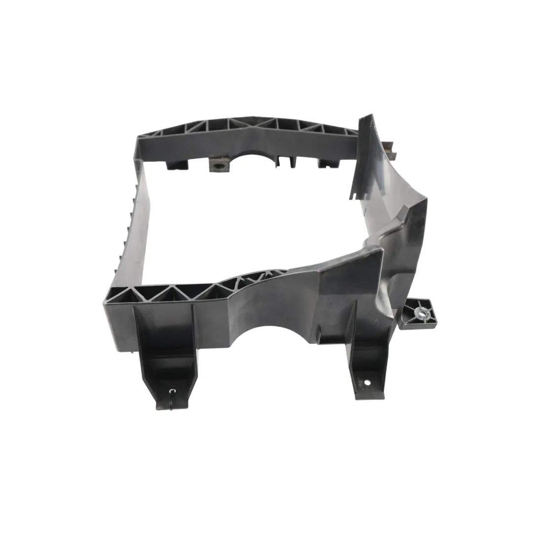 Duct Channel Guide Right O/S CPLA-8A107-AC to Range Rover Sport L494 Rear Air with Part number LR034556 Range Rover Sport L494 Rear Air Duct Channel Guide Right O/S CPLA-8A107-AC - SKU LR034556 - Part number LR034556