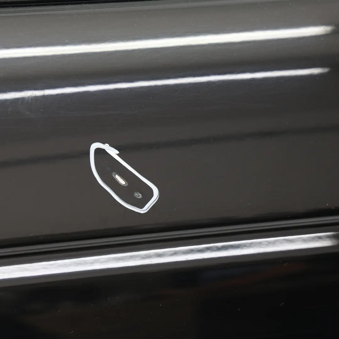 Drzwi Przednie Lewe Czarne 820 do Range Rover L405 o numerze LR036400 Range Rover L405 Drzwi Przednie Lewe Czarne 820 - SKU LR036400-SAB - Numer Części LR036400