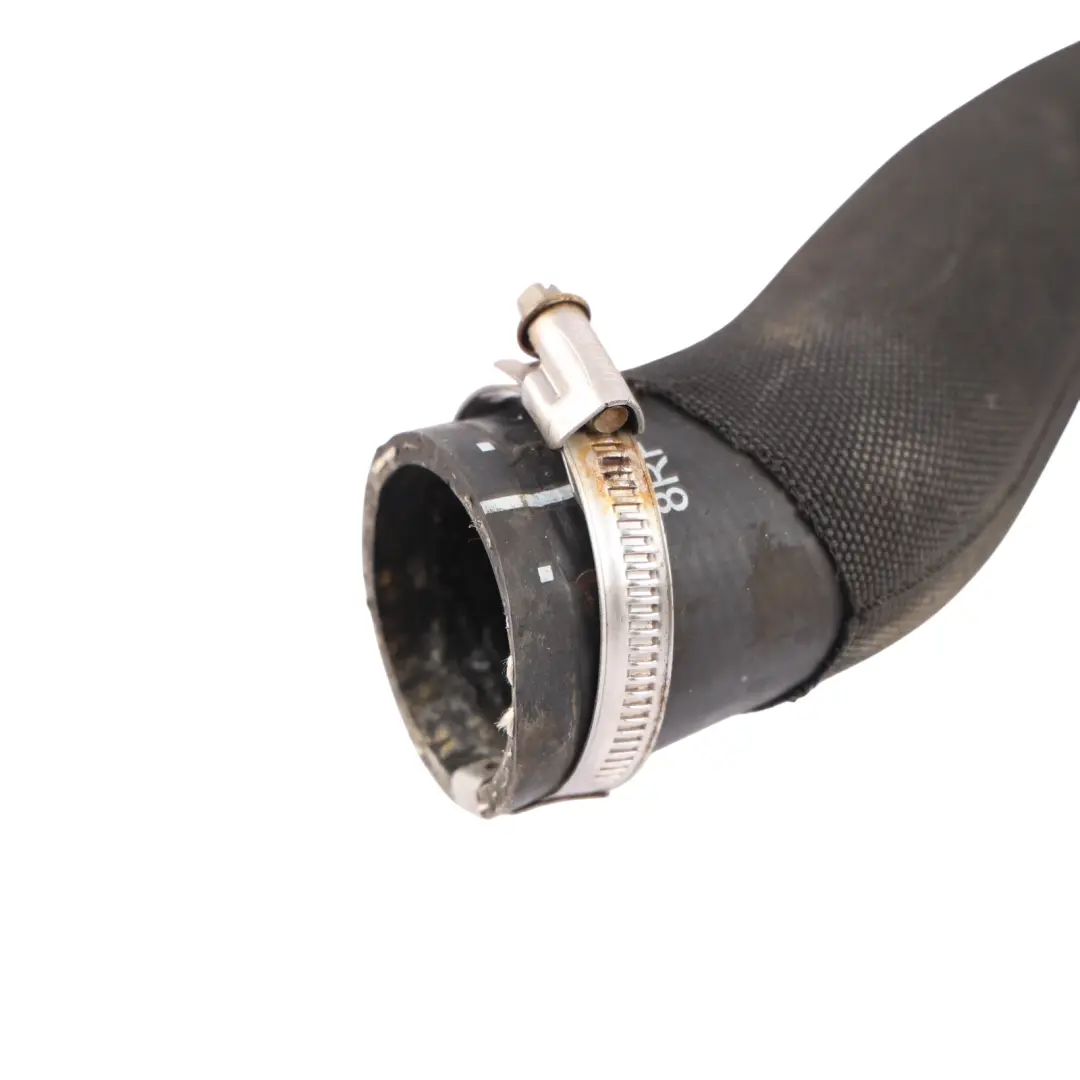 Pipe Hose Line Diesel Engine 4.4 SDV8 CPLA-6N650-DB to Range Rover L405 Intercooler with Part number LR036485 Range Rover L405 Intercooler Pipe Hose Line Diesel Engine 4.4 SDV8 CPLA-6N650-DB - SKU LR036485 - Part number LR036485