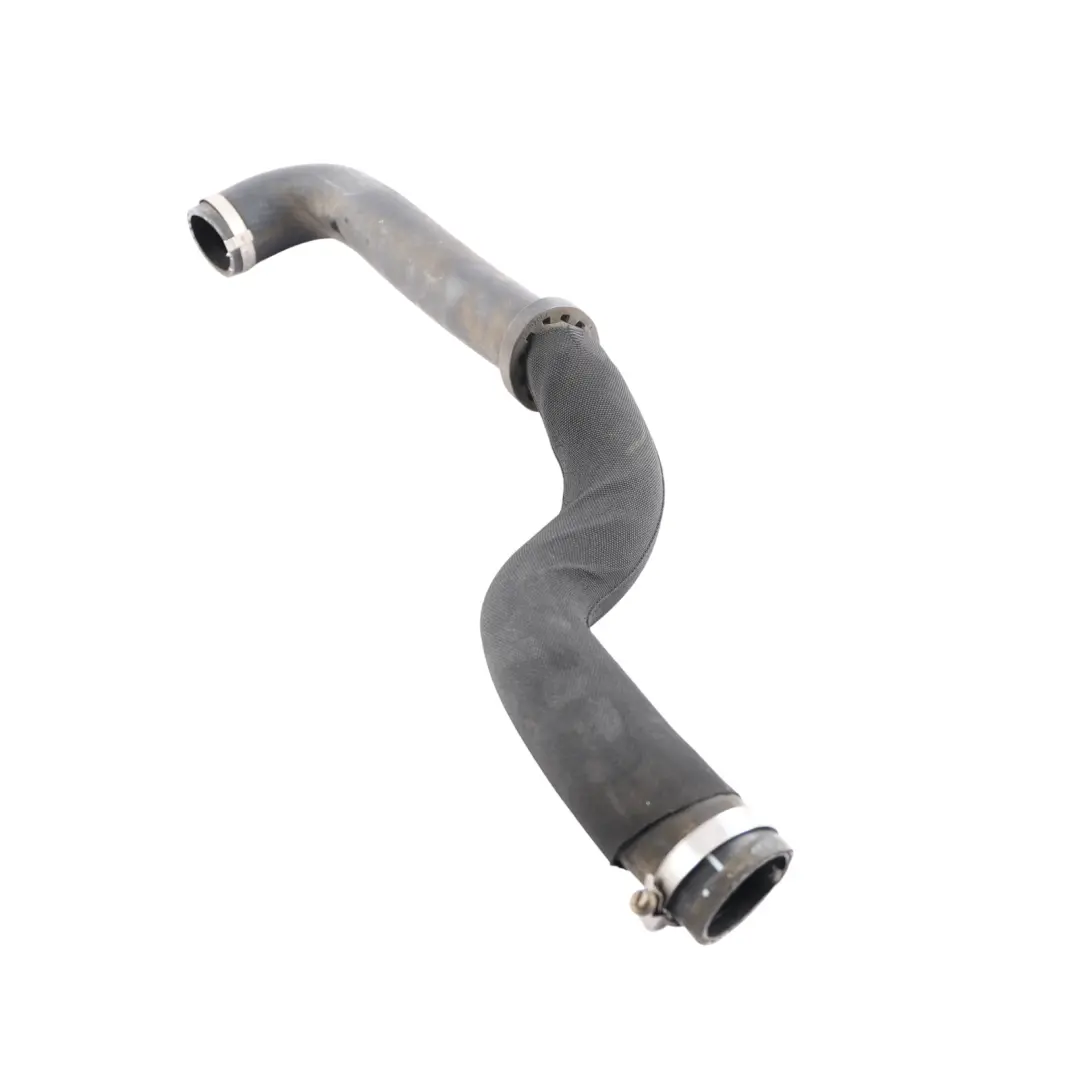 Charge Air Line Hose Pipe 4.4 Diesel CPLA-6H096-DB to Range Rover L405 Intercooler with Part number LR036500 Range Rover L405 Intercooler Charge Air Line Hose Pipe 4.4 Diesel CPLA-6H096-DB - SKU LR036500 - Part number LR036500