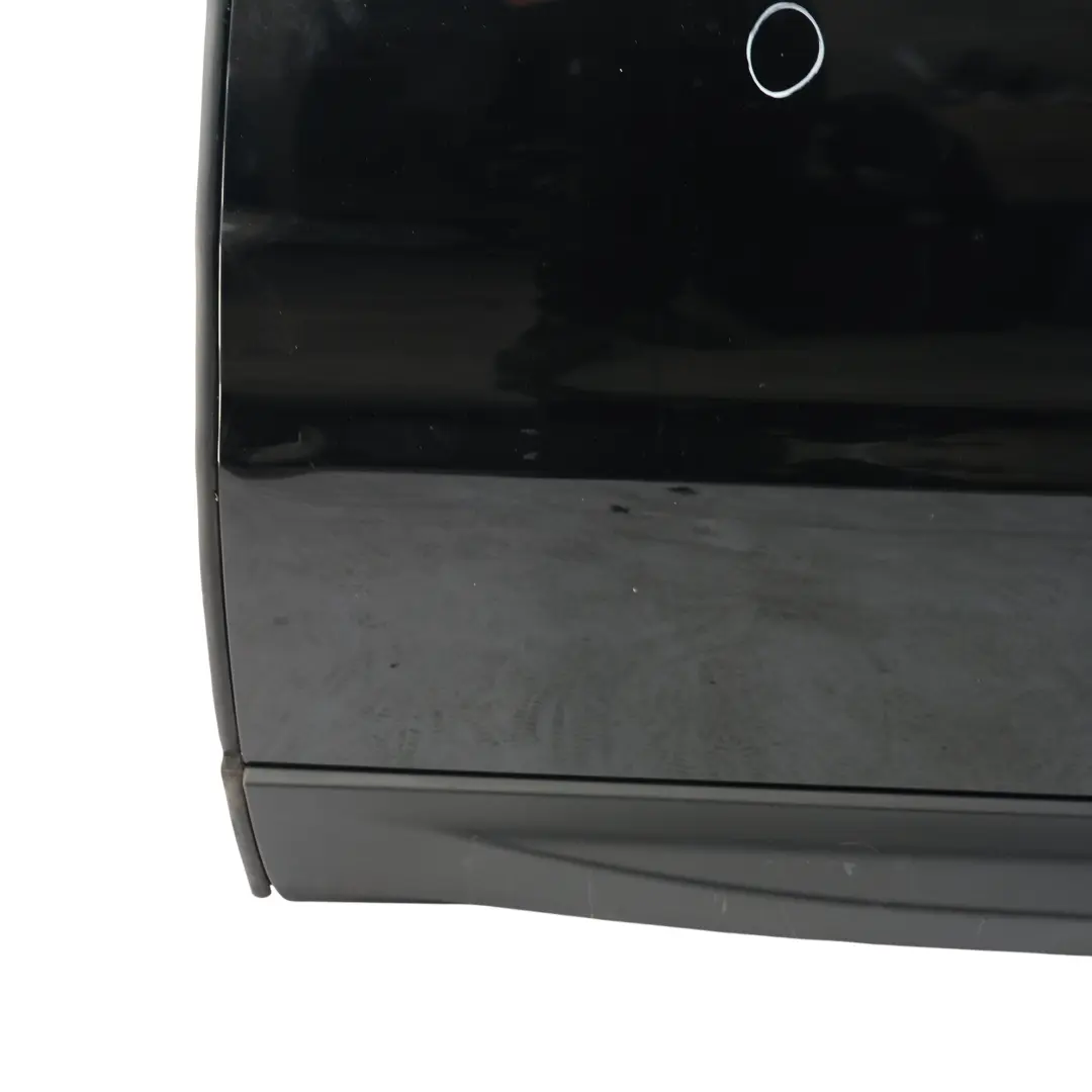 Tür Vorne Links Santorini Schwarz - 820 für Range Rover Sport L494 mit Teilenummer LR044227 Range Rover Sport L494 Tür Vorne Links Santorini Schwarz - 820 - SKU LR044227-SAB - Teilenummer LR044227
